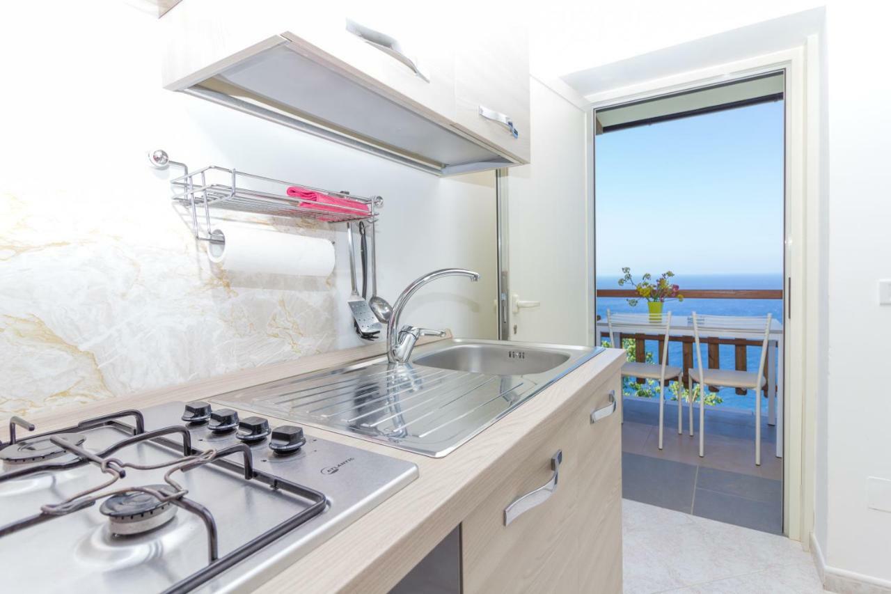 Вилла Villino Capri Coast Масса-Лубренсе Экстерьер фото